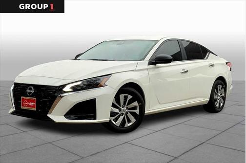 2025 Nissan Altima S FWD