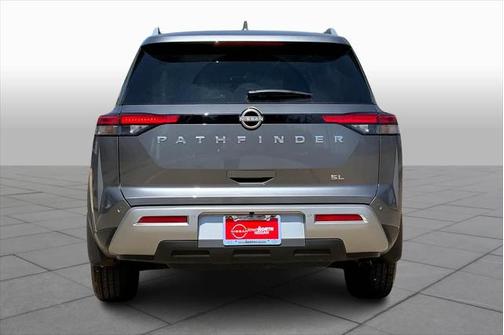 2025 Nissan Pathfinder SL FWD