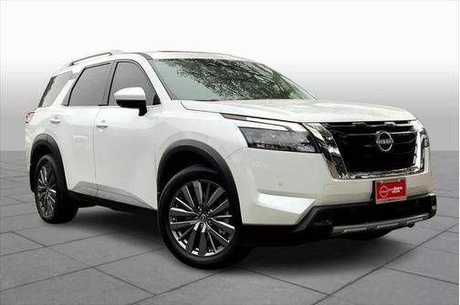 2025 Nissan Pathfinder SL FWD