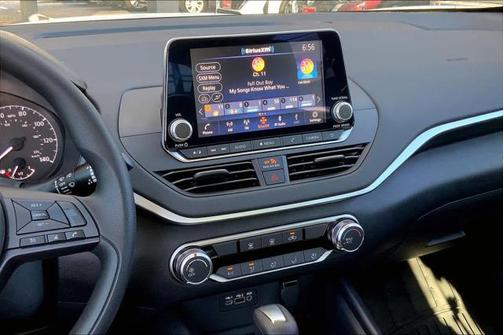 2025 Nissan Altima S FWD