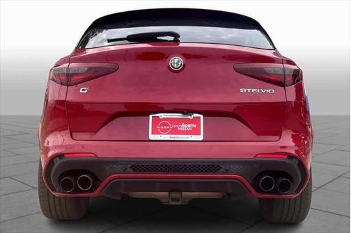 2018 Alfa Romeo Stelvio Quadrifoglio