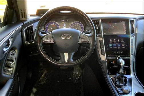 2017 INFINITI Q50 3.0t Signature Edition