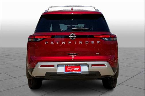 2025 Nissan Pathfinder SL FWD