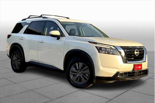 2023 Nissan Pathfinder SV FWD