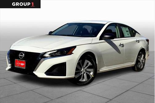 2025 Nissan Altima S FWD