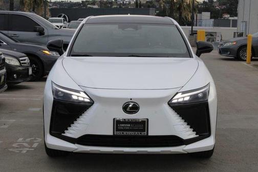 2023 Lexus RZ 450e Luxury
