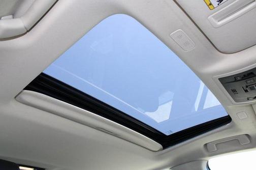 2025 Lexus ES 300h Base