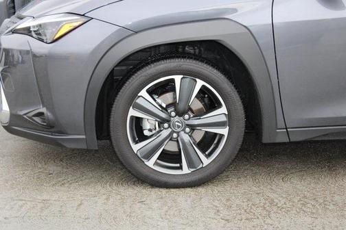 2025 Lexus UX 300h Base