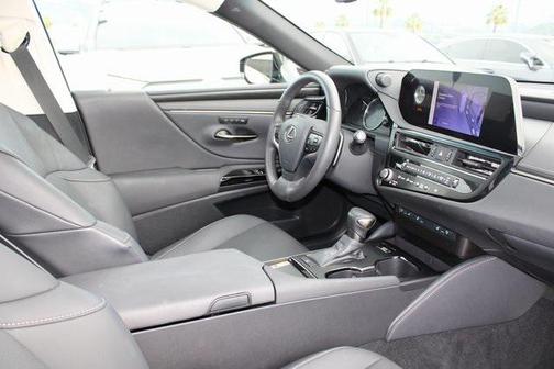 2023 Lexus ES 350 Base