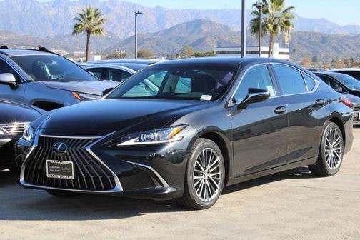 2022 Lexus ES 350 Base