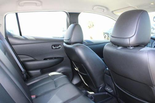 2021 Nissan Leaf SL PLUS 62 kWh