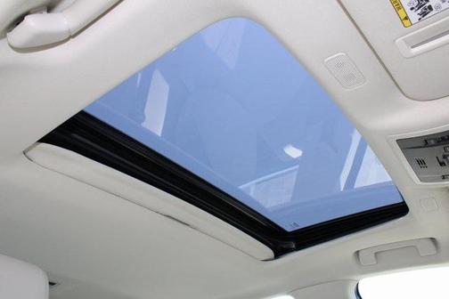 2023 Lexus ES 300h Base