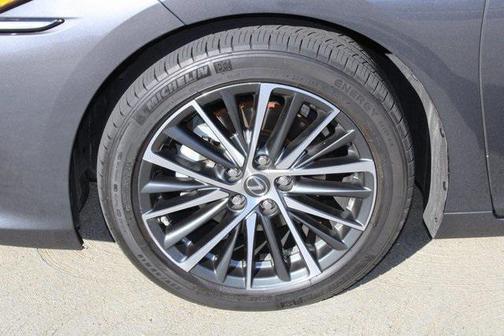 2023 Lexus ES 350 Base