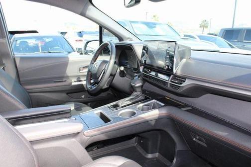 2023 Toyota Sienna XSE 7 Passenger