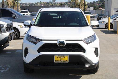 2022 Toyota RAV4 LE