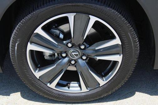 2025 Lexus UX 300h Base