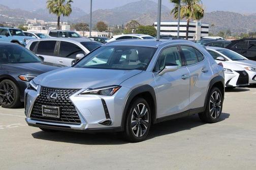 2025 Lexus UX 300h Base