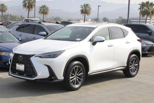 Eminent White Pearl 2024 Lexus NX 250 Base