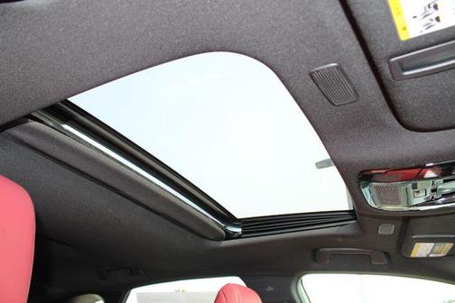 Eminent White Pearl 2024 Lexus NX 250 Base