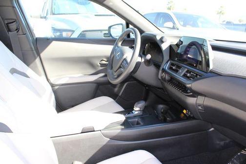 2025 Lexus UX 300h Base