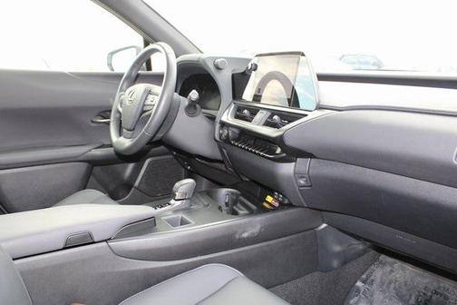 2025 Lexus UX 300h Base