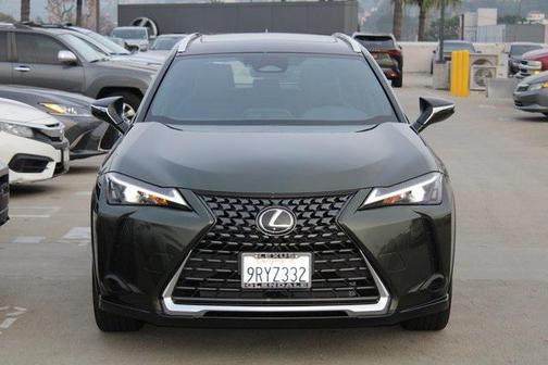 2025 Lexus UX 300h Premium