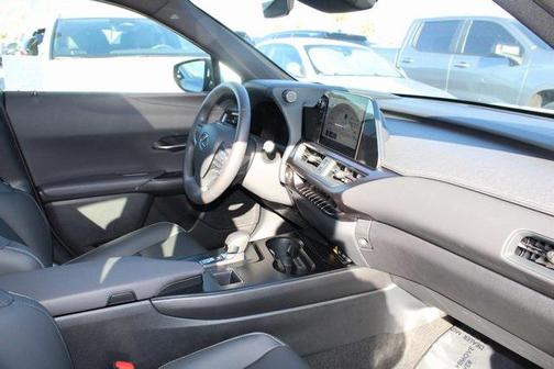 2025 Lexus UX 300h Premium