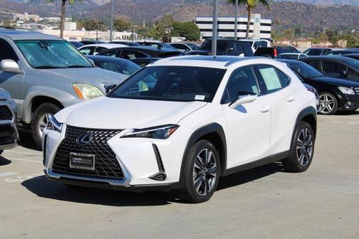 2025 Lexus UX 300h Base