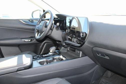 2025 Lexus NX 350h Premium