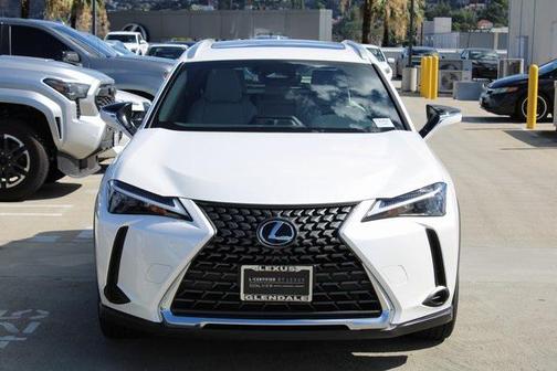 2025 Lexus UX 300h Base