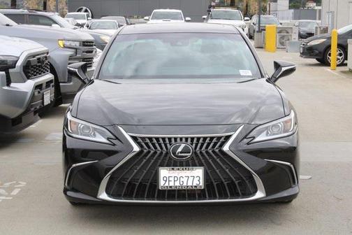 2023 Lexus ES 350 Base