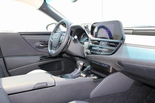 2023 Lexus ES 350 Base