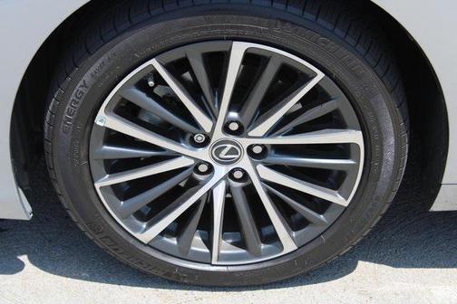 2023 Lexus ES 350 Base