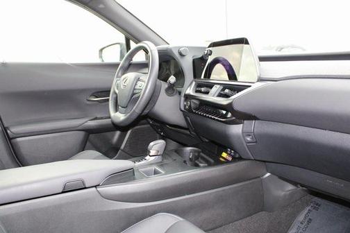 2025 Lexus UX 300h Base