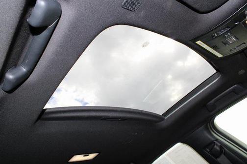 2025 Lexus UX 300h Base