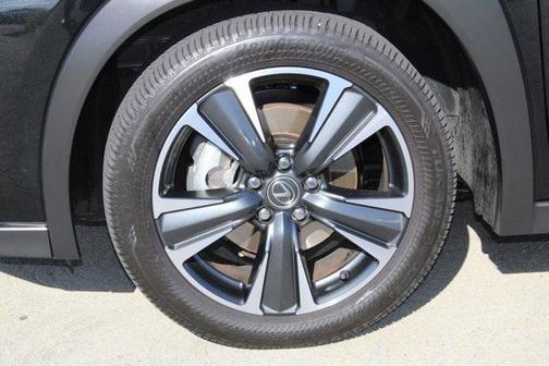 2025 Lexus UX 300h Base