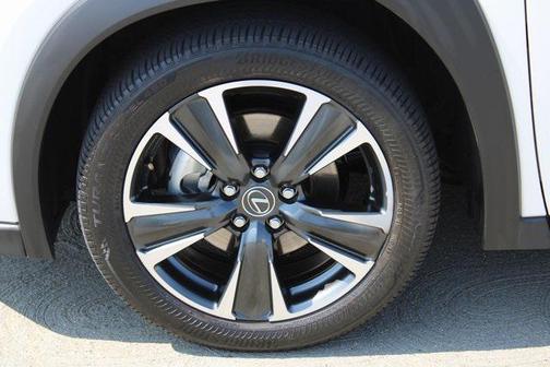 2025 Lexus UX 300h Base