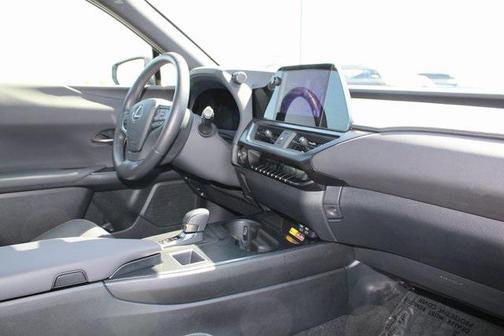 2025 Lexus UX 300h Base