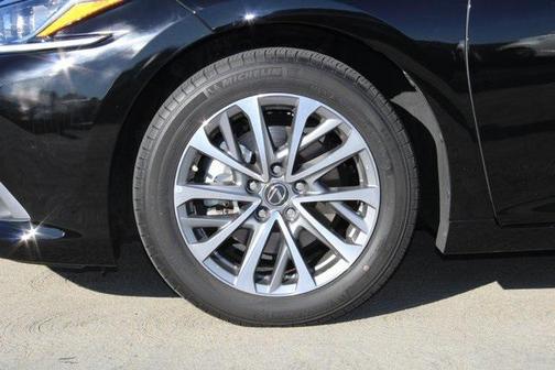 2023 Lexus ES 350 Base