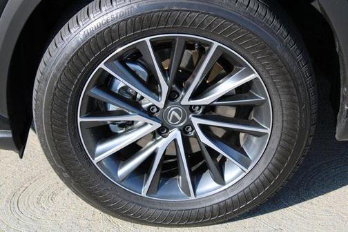 2025 Lexus NX 350h Premium