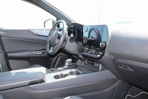2022 Lexus NX 350 F SPORT Handling