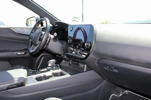 2022 Lexus NX 350 F SPORT Handling