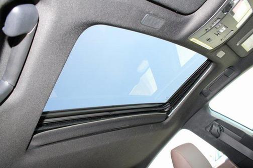 2025 Lexus ES 300h Base