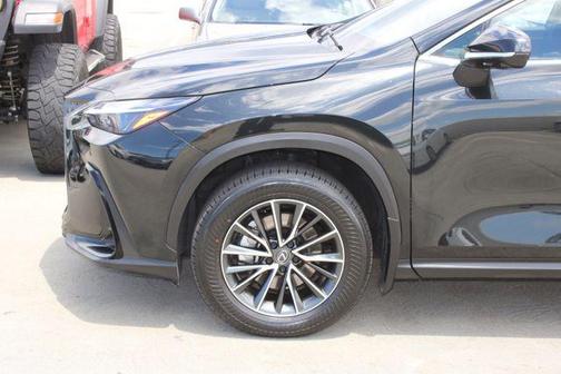 Caviar 2025 Lexus NX 350h Premium