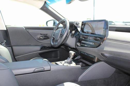 2025 Lexus ES 350 Base