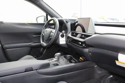 2025 Lexus UX 300h Base