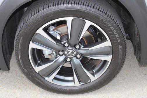 2025 Lexus UX 300h Base