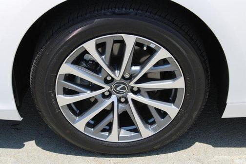 2025 Lexus ES 350 Base