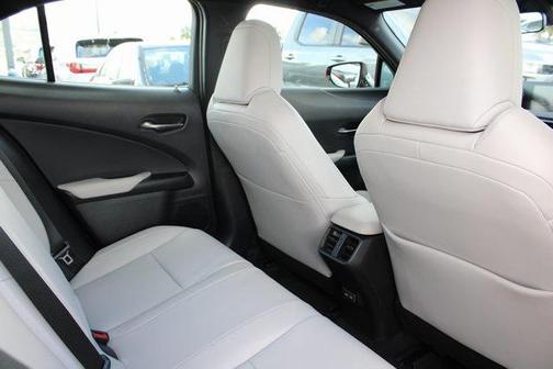 2022 Lexus UX 250h Base