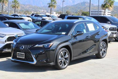 2025 Lexus UX 300h Base